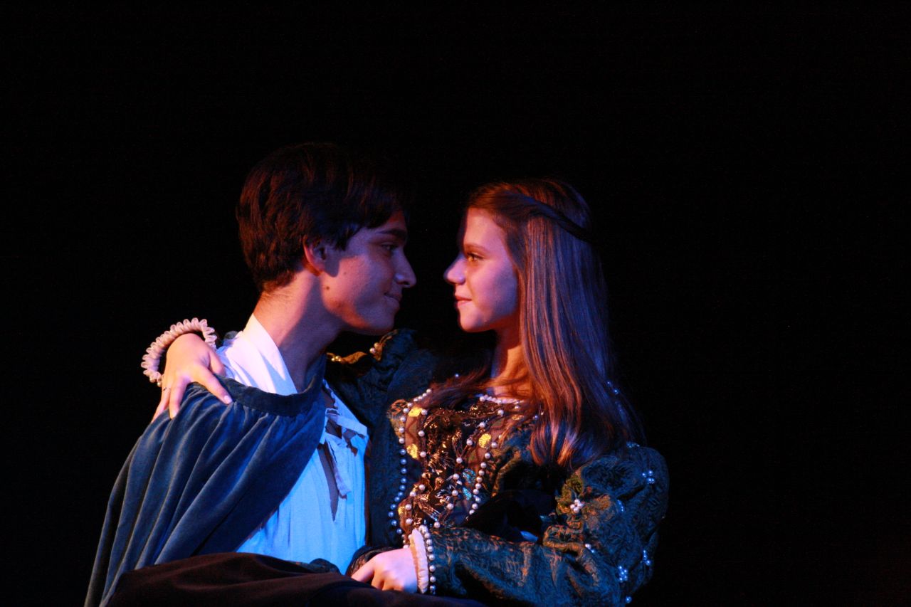 La molto breve e lamentevole storia d'amore di Romeo e Giulietta