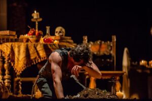 Modus-Verona-Castelletti-Cantibhakta